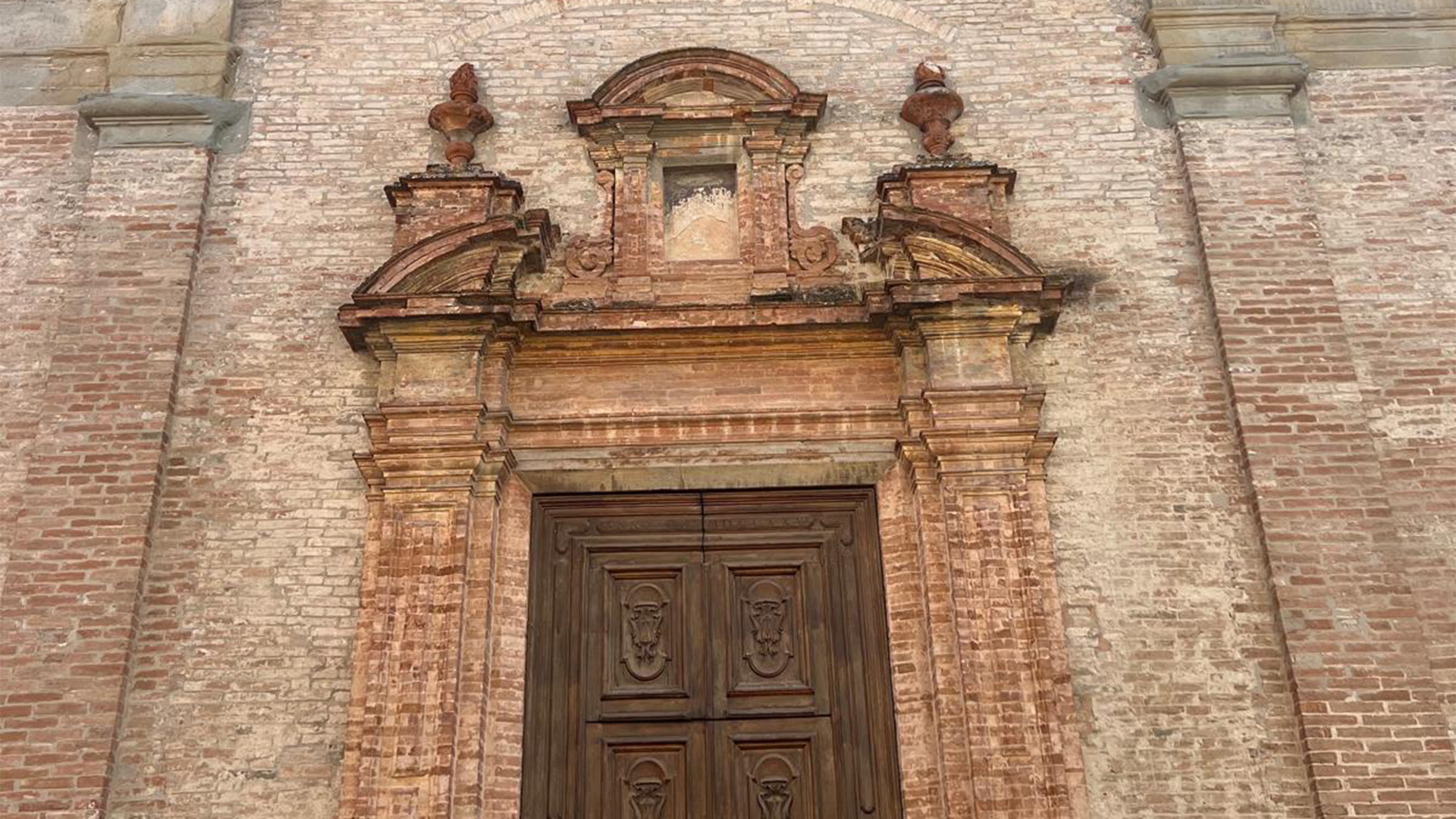 https://www.terreemuseiumbria.it/data/musei/202512041459297726_r_museosantacroce.jpg